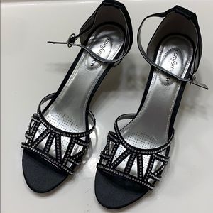 Had surgery on my feet and cannot wear any heels